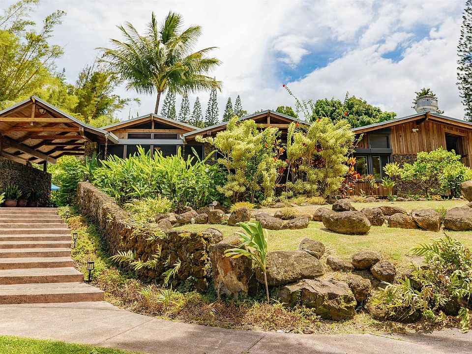 1st image of 1055 Kaupakalua Rd