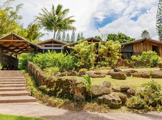 1055 Kaupakalua Rd, Haiku, HI 96708