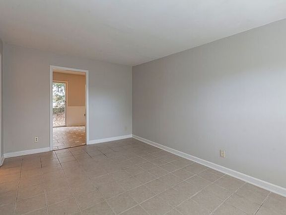 5th image of 234 E Glendale Ave APT 4