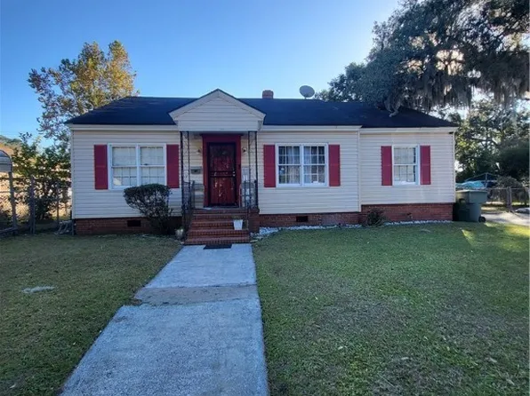 2413 Mississippi Avenue, Savannah, GA 31404
