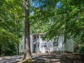11405 Rocky Rd