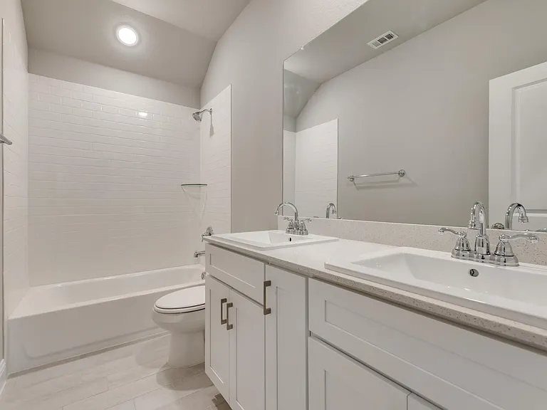1078 Norias Dr — Photo 4