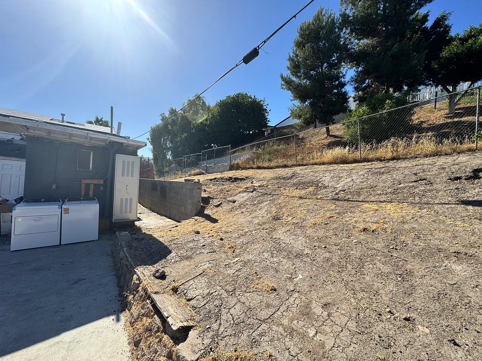 2 bed, 600 sqft, $2,400 — Photo 3