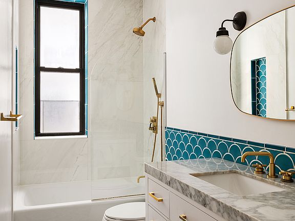 5th image of 478 3rd St APT 2R
