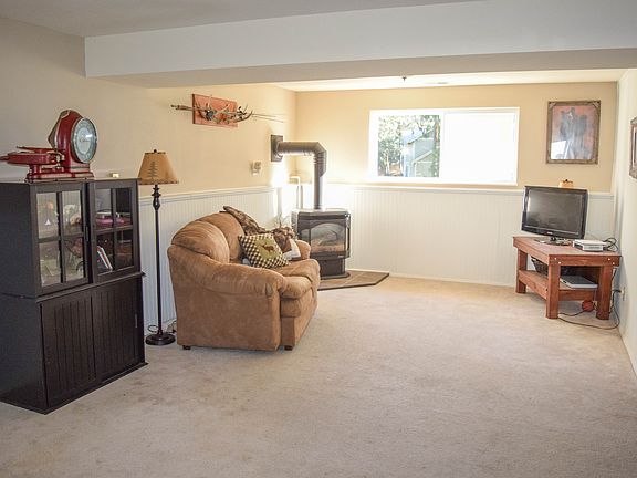 Downstairs Bonus Room