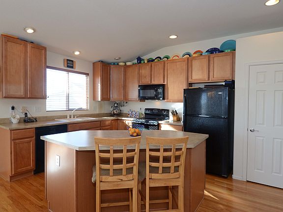 5th image of 10637 Kittredge St