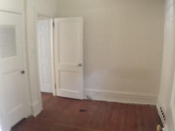 4th image of 311 S Hicks St Floor 1