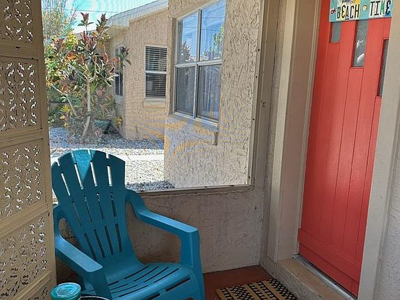 4th image of 221 Condict Dr #4