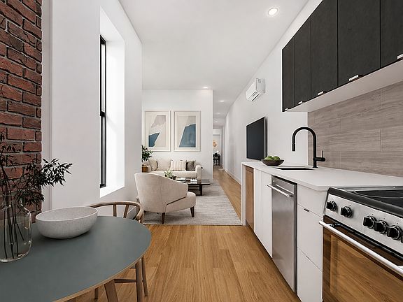 4th image of 385 Chauncey St #1A
