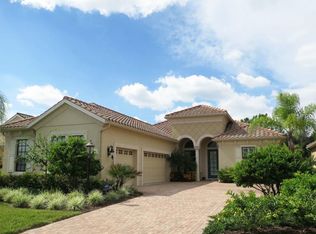7250 Lake Forest Gln, Lakewood Ranch, FL 34202