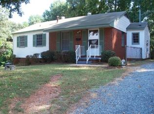 801 Yellowstone Dr, Charlotte, NC 28208
