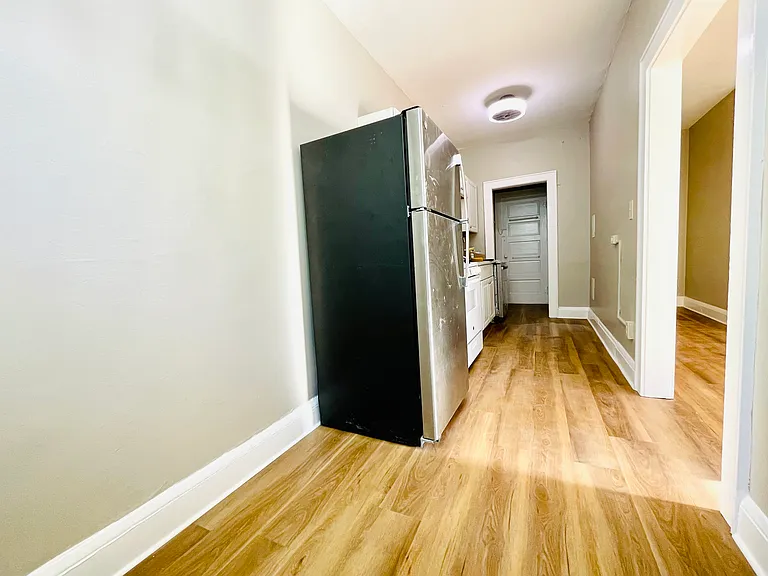 311 S Grandview Ave #4 — Photo 9