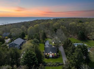 12 Noyes Ave, Mattapoisett, MA 02739