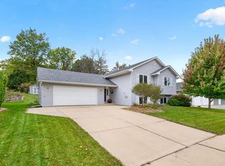 3759 11th Ave SW, Rochester, MN 55902