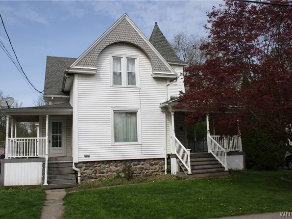 2655 Youngstown Lockport Rd, Ransomville, NY 14131