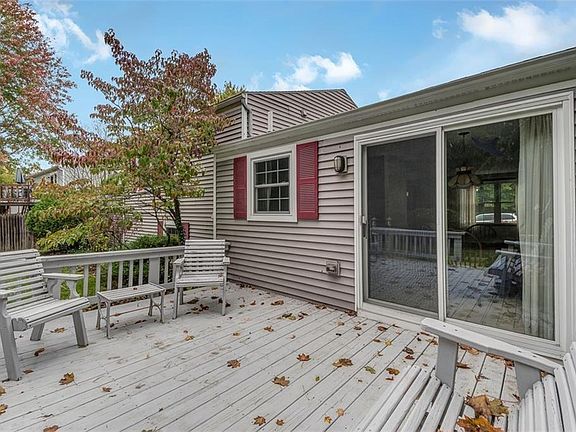 3rd image of 8435 Torchwood Ln