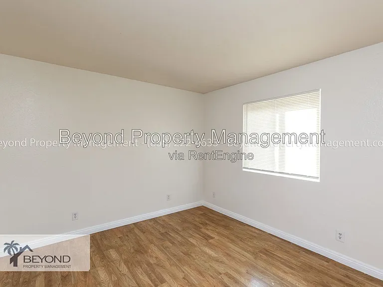 2608 Broadway #3 — Photo 15