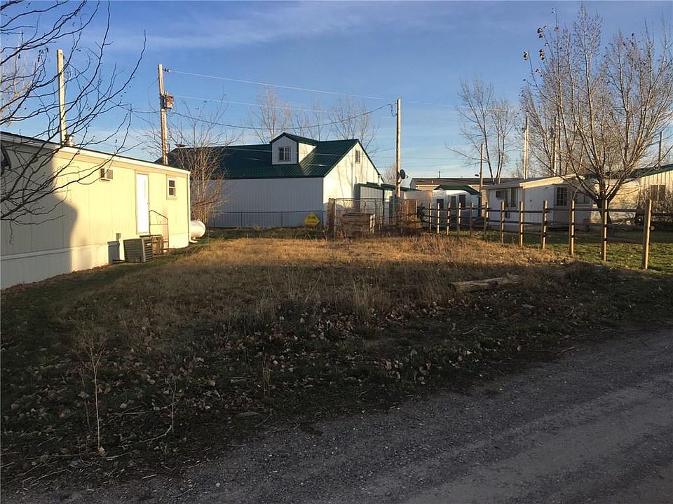 2nd image of 188 B St
