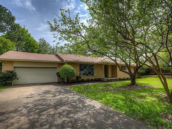 3rd image of 6307 Chapman Dr