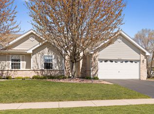 26300 W Erin Isle, Channahon, IL 60410