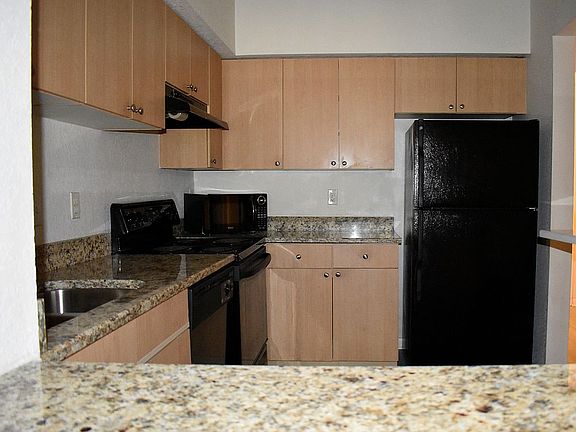 5th image of 410 S Armenia Ave Unit 931