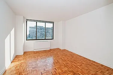 Rented by Leslie J. Garfield