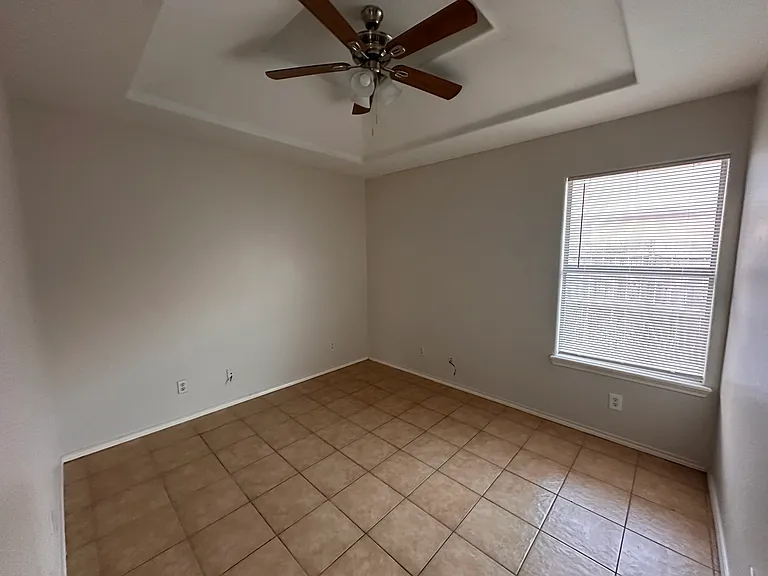 1701 W Douglas St #3 — Photo 9