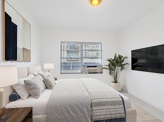 3rd image of 974 Biarritz Dr APT 11