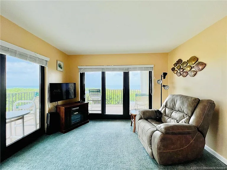 7430 S Ocean Dr — Photo 18