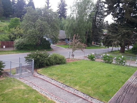 2nd image of 1335 Whitney Ave