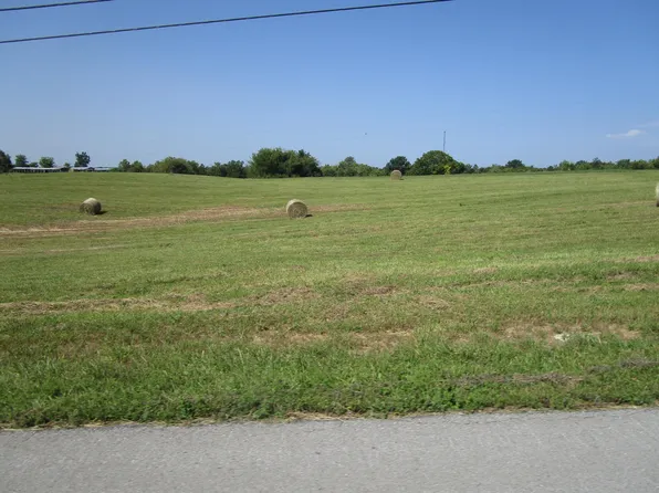 7 Old Louisville Rd, Salvisa, KY 40372