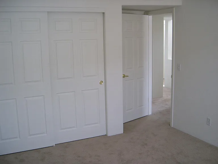 500 N Forgeus Ave #100 — Photo 10
