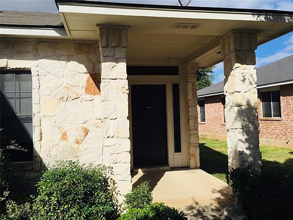 2nd image of 1503 Nettie Dr