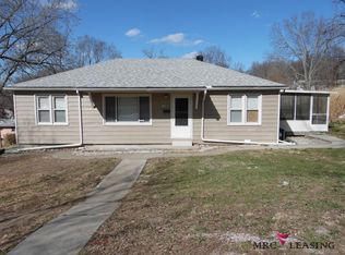 11400 E 11th St S, Independence, MO 64054
