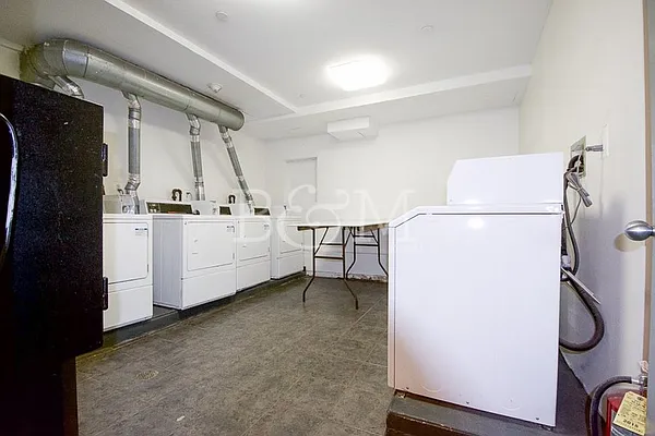 Rented by Brick&Mortar | media 99