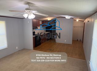 9746 Bledsoe Rd, Bastrop, LA 71220