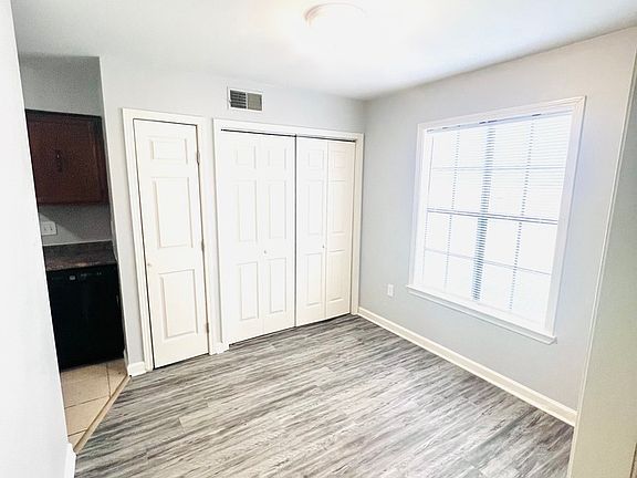 5th image of 4475 Hunter Bay Dr