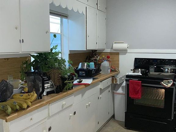 3rd image of 6525 1st Ave S
