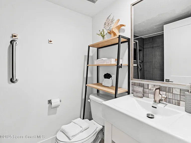 8600 Ridgewood Ave #3310 — Photo 16
