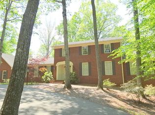 9124 Great Meadows Dr, Clemmons, NC 27012