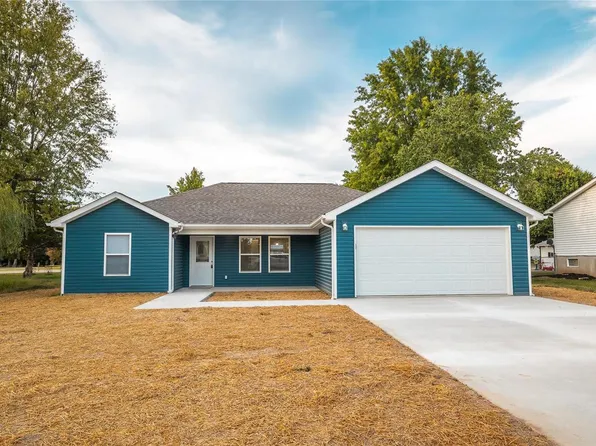 1793 Debbie Ln, Owensville, MO 65066