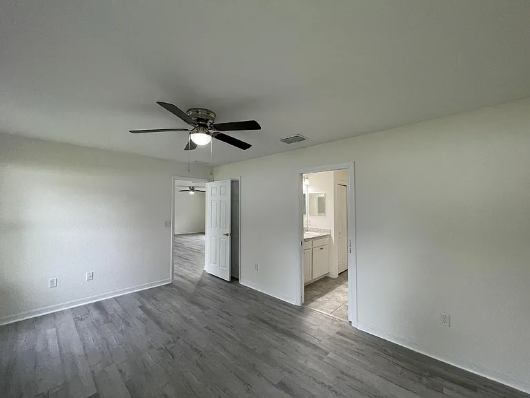 16958 SW 20th Court Rd — Photo 17