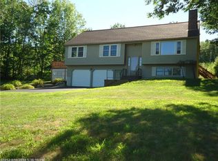 202 Country Club Rd, Norway, ME 04268