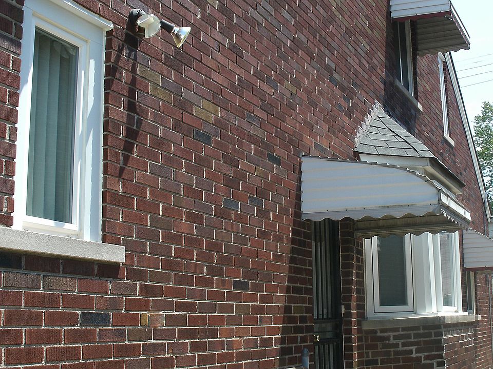 2nd image of 8220 Yolanda St