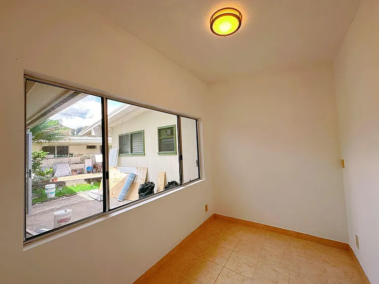 2256 Wilson St — Photo 3