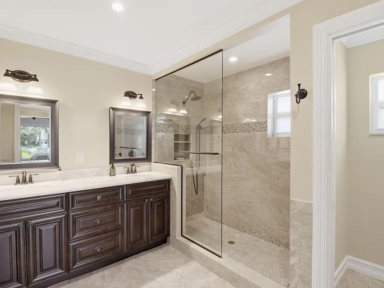 16 Leeward Cir — Photo 21