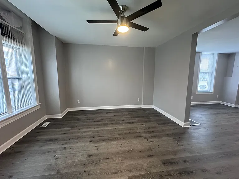 2244 S Spaulding Ave — Photo 5