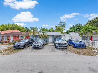 1320 Kia Dr, Homestead, FL 33033