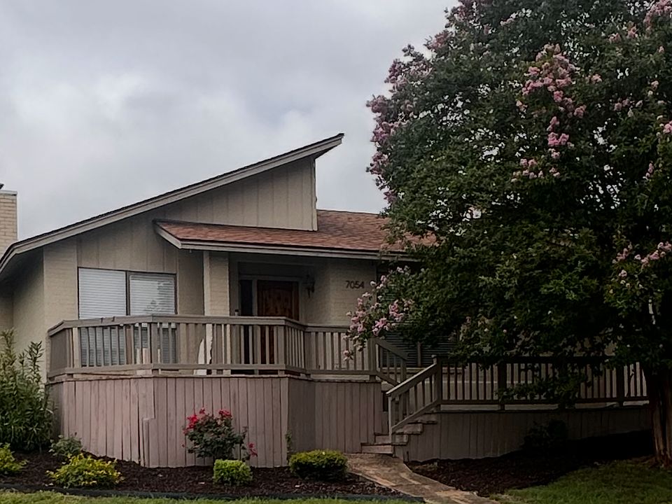 1st image of 7054 McCullough Ave