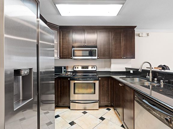5th image of 15956 E 14th St APT 301